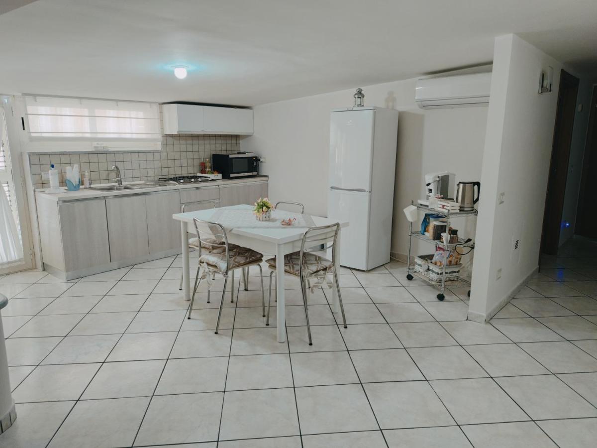Apartament House Da Mary Caserta Zewnętrze zdjęcie